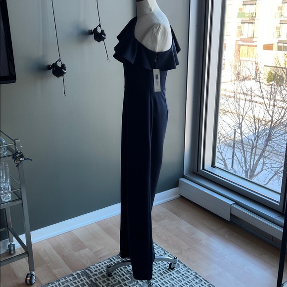 New Eliza J One Shoulder Ruffle Jumpsuit in Navy Size 6 - Picture 7 of 9